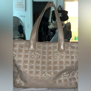 Chanel travel ligne tote/travel bag